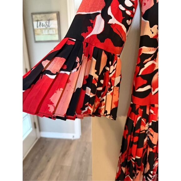 The Limited Size 6 Madison Avenue Pleated Shirt Dress Red Floral Flare Sleeve - Picture 5 of 11